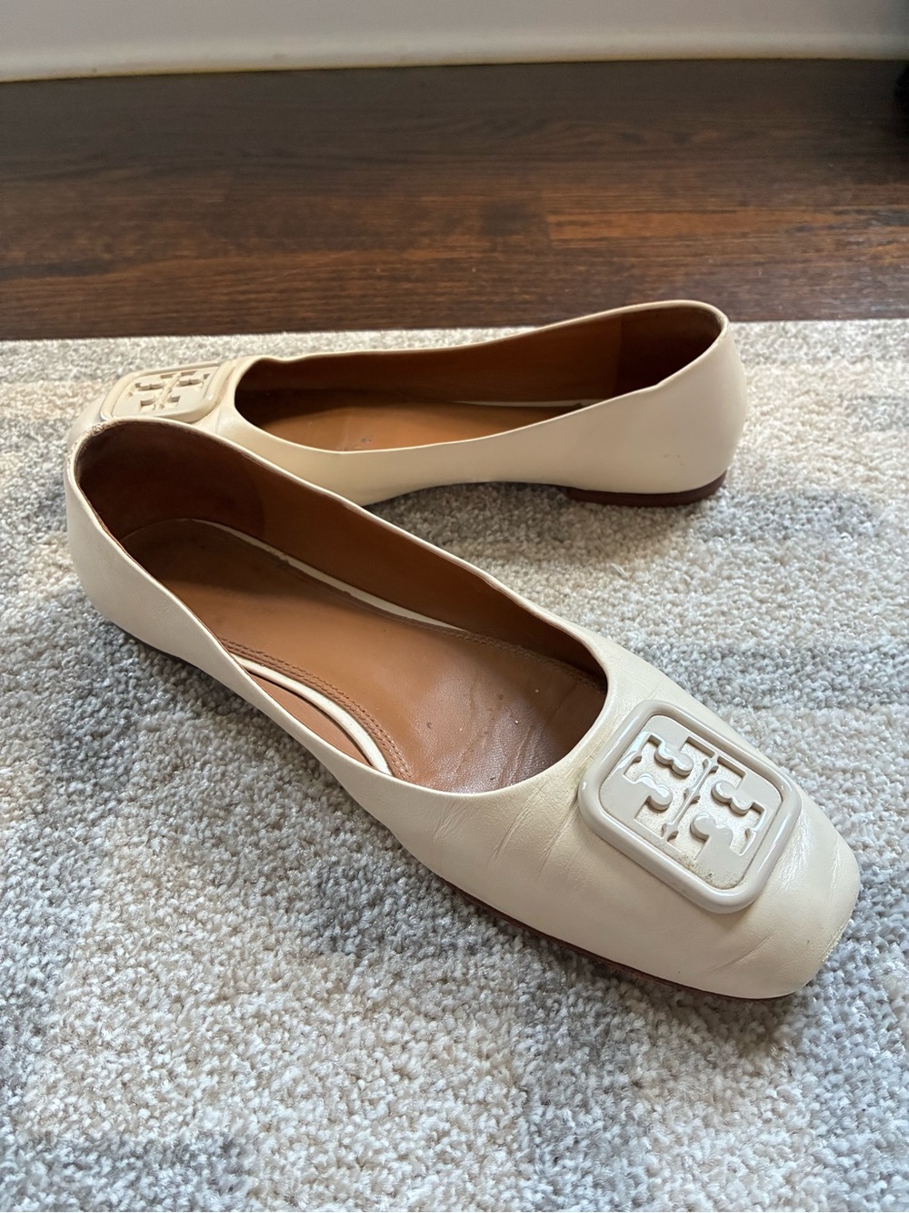 Tory Burch Cream Leather Logo Ballet Flats